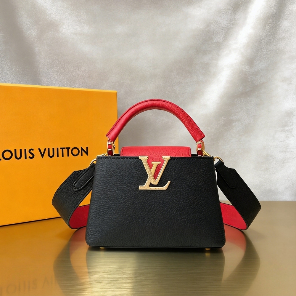Louis Vuitton Capucines Mini Black